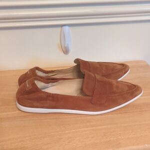 Cole Haan Amador Faux Suede Loafers size 9‎ Tan